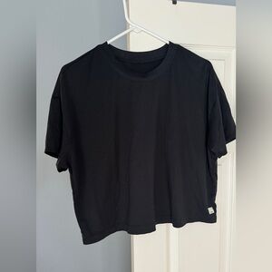 Vuori black energy tee